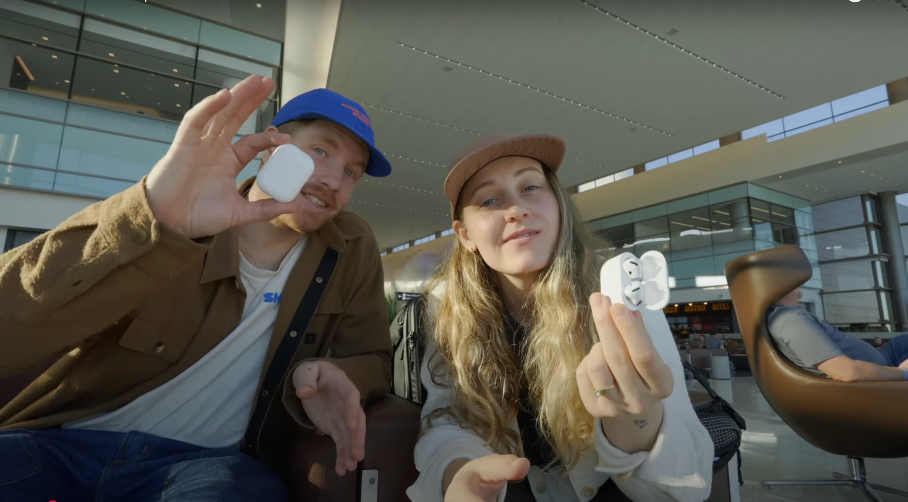 Airpods 4 vs Airpods Pro 2: Which Are Best For Airplane Travel?