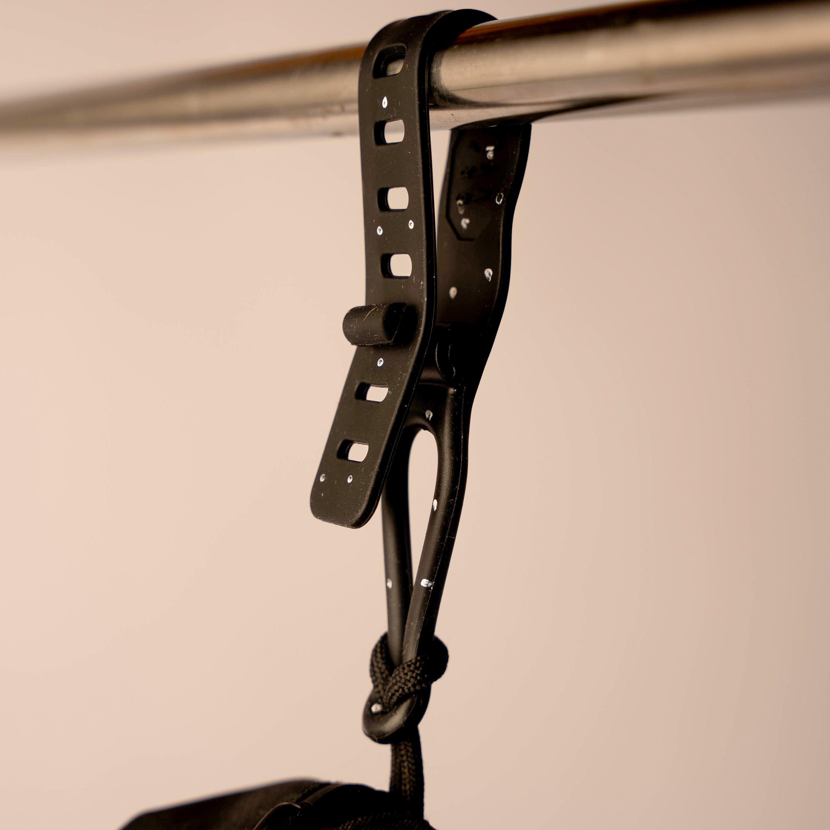 Silicone Hang Strap | Black Sand