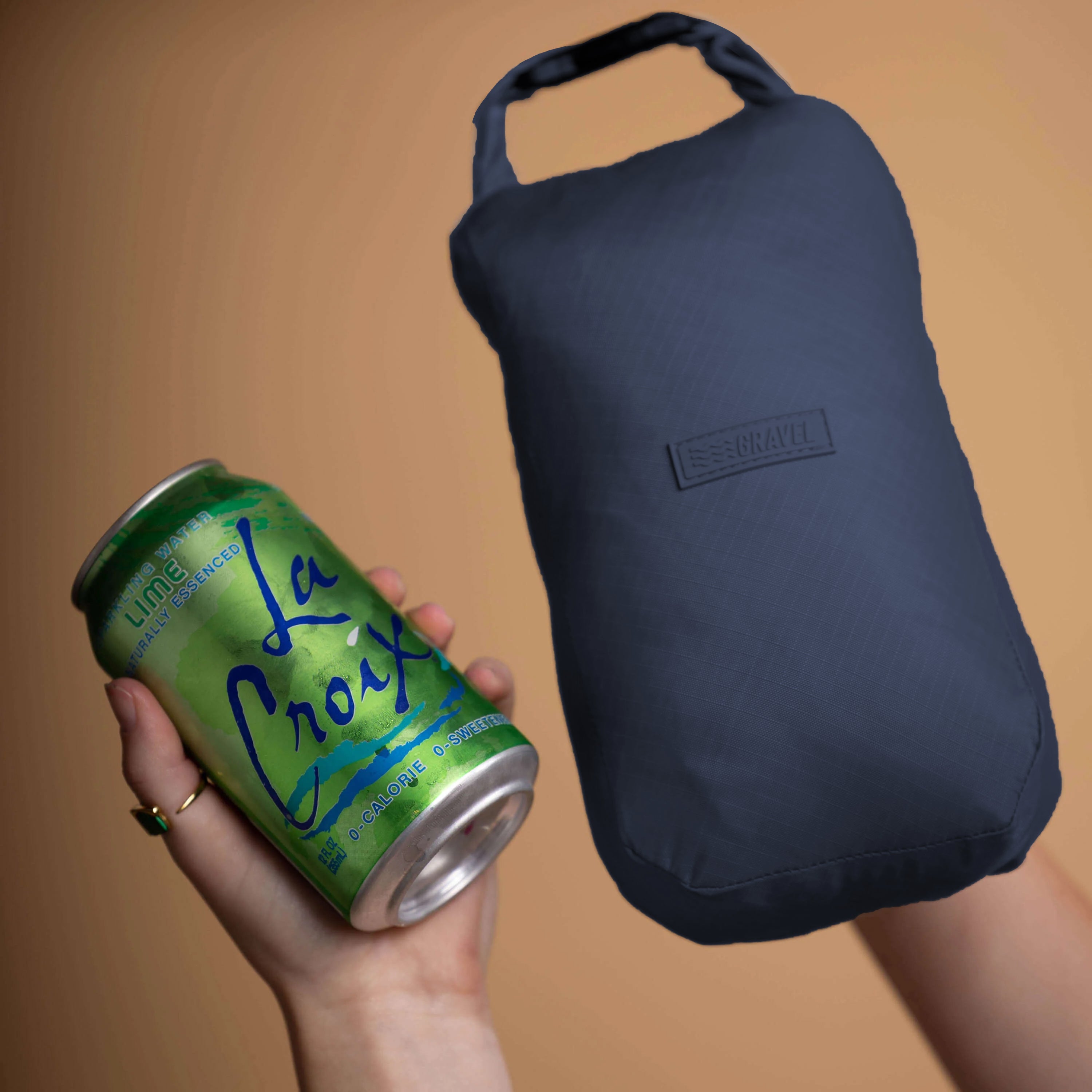 Couverture de voyage Layover™ - Isolée et pliable | Bleu