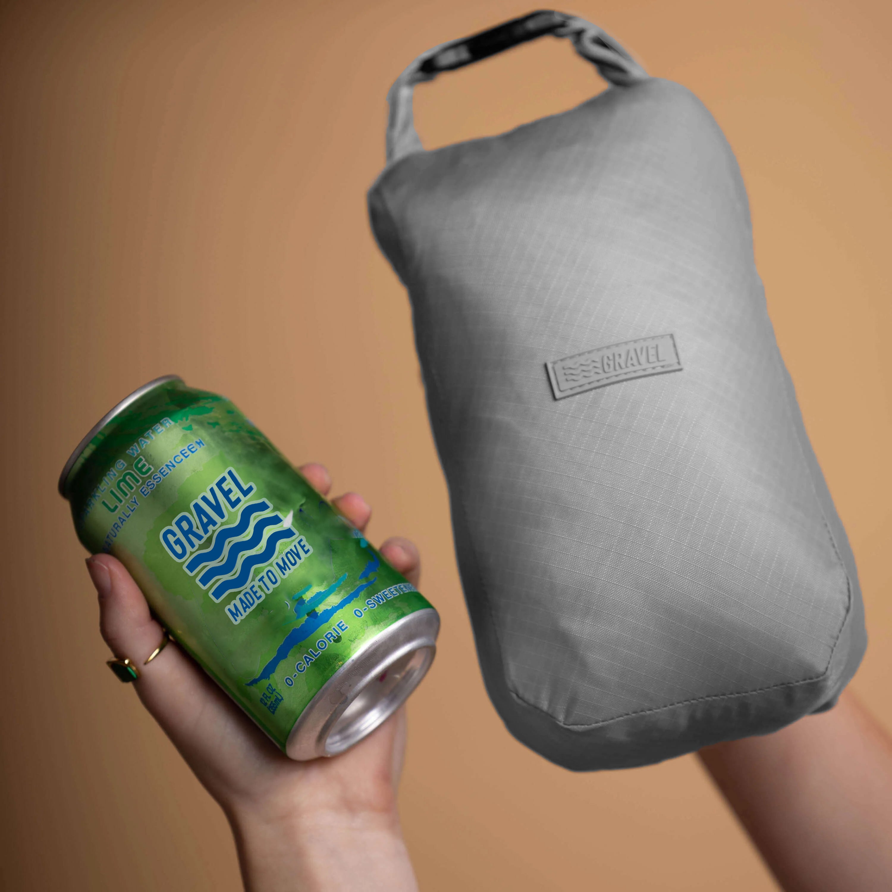 Couverture de voyage Layover™ - Isolée et pliable | Gris