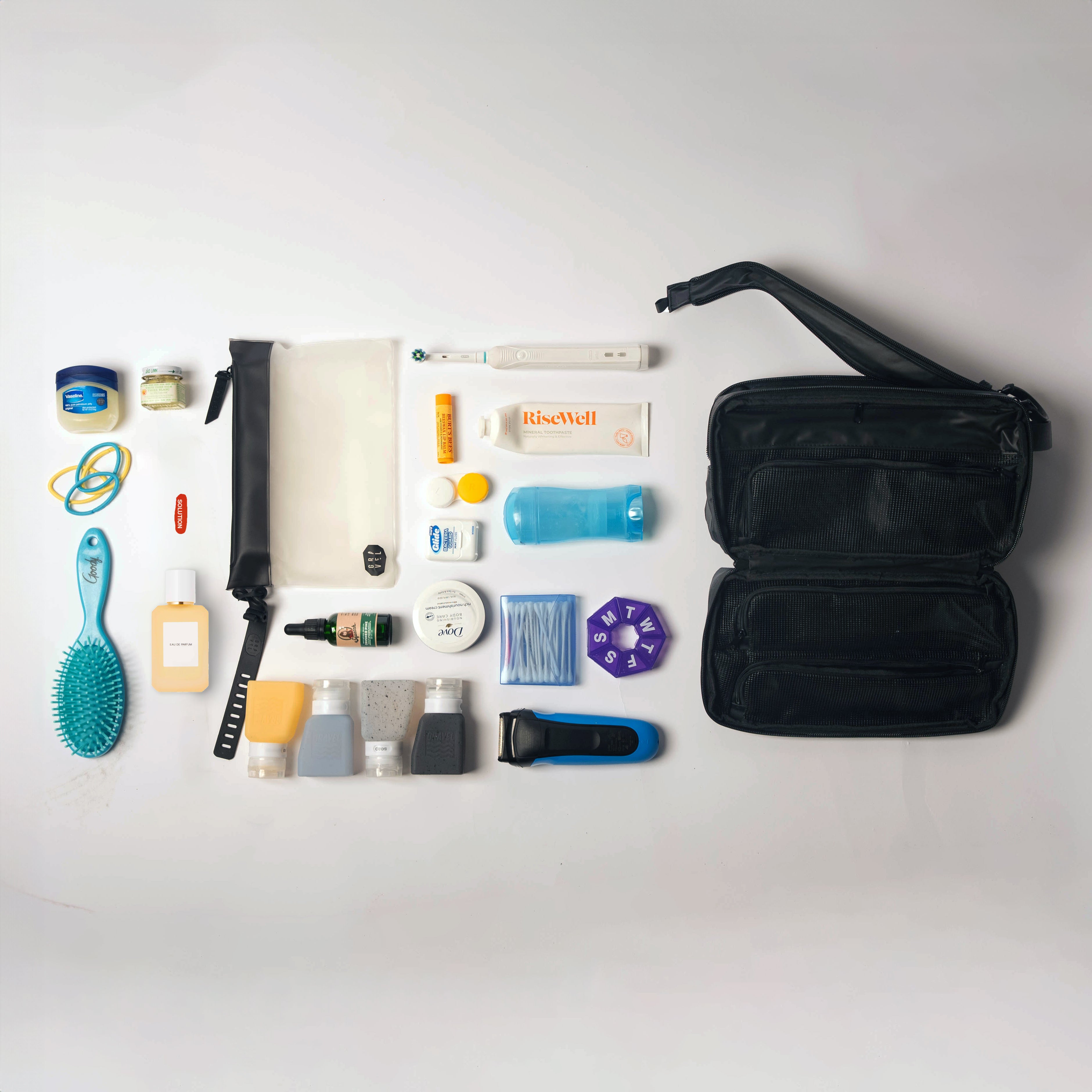 Black Explorer MAX™ Toiletry Bag - Packing the Most