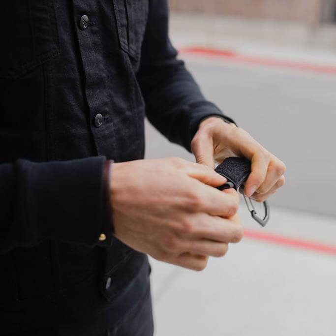 Re:Pack Face Mask Lonely Keychain Case - Gravel - Re:Pack Face Mask Lonely Keychain Case