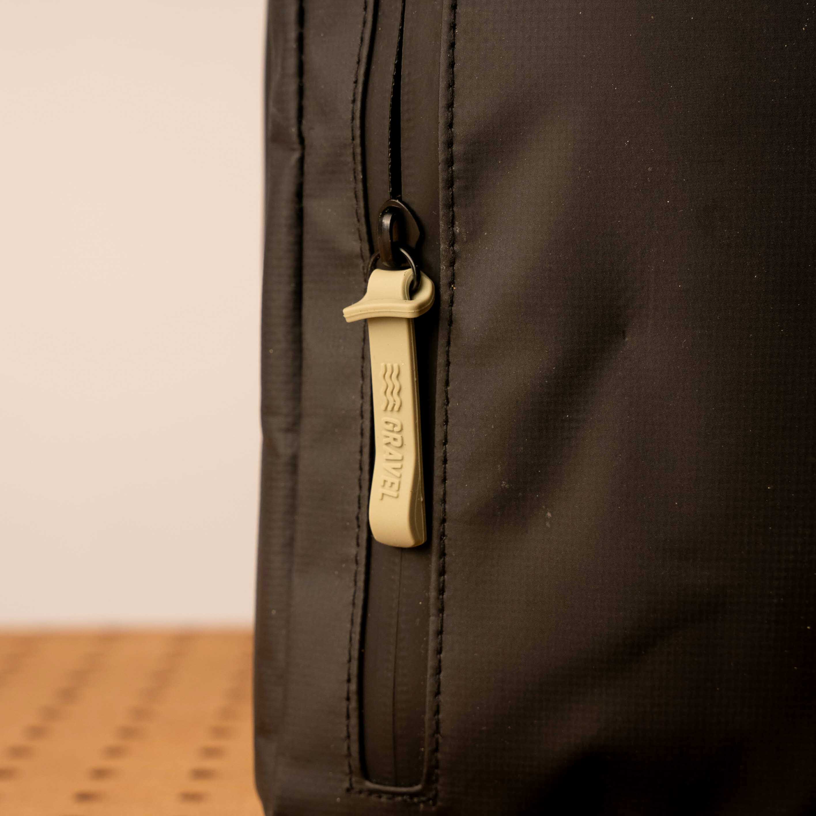 Toiletry Bag Zipper Pulls - Moss